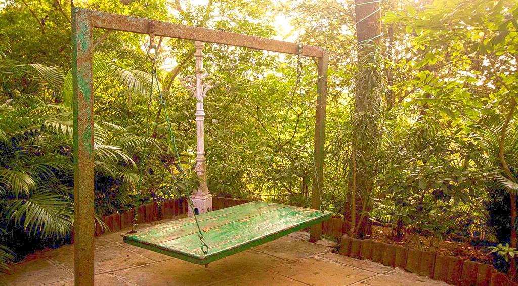 מת'ראן Radha Cottage מראה חיצוני תמונה
